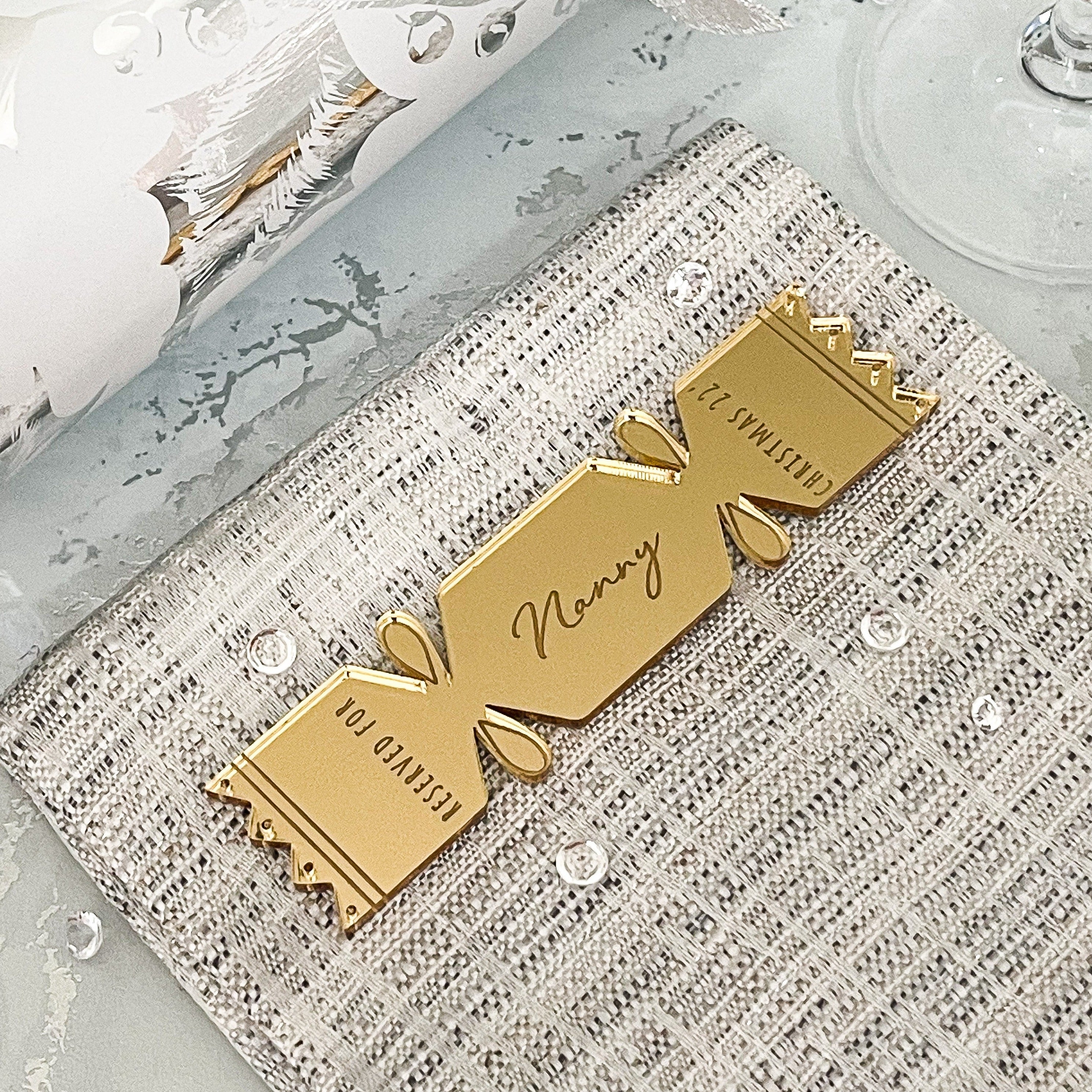 Engraved Christmas Name Setting