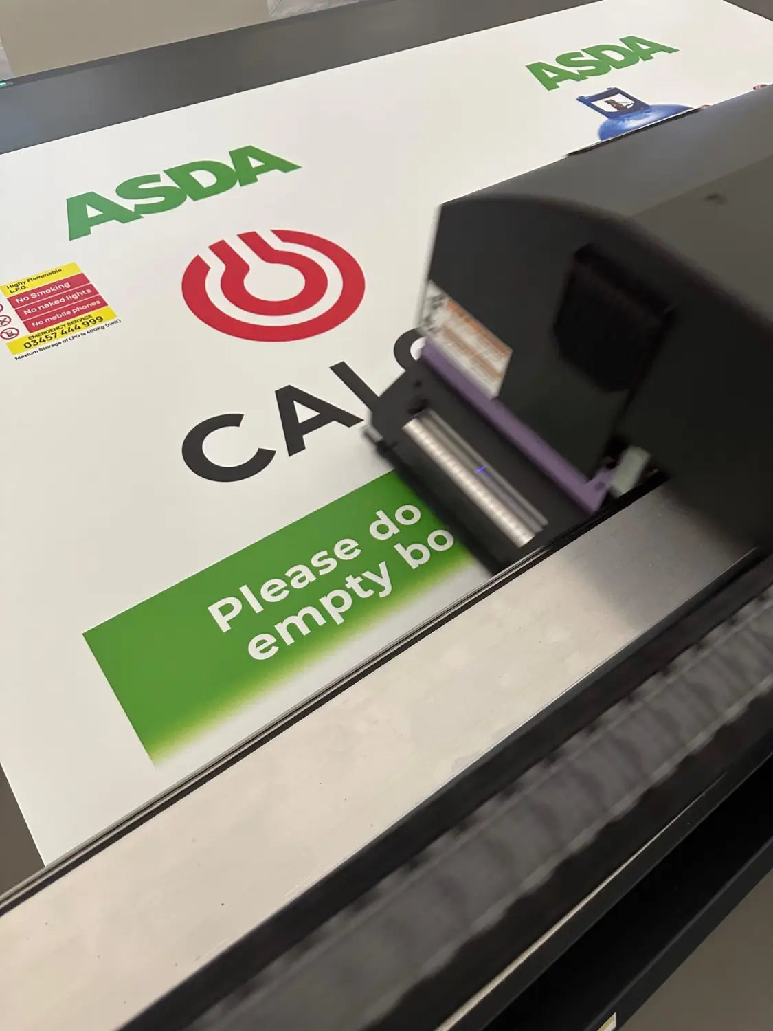 printing large format sign