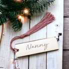 Luxury engraved party place names