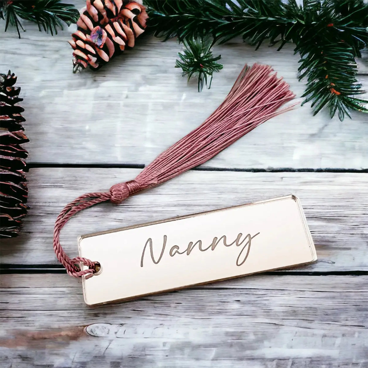Luxury engraved party place names