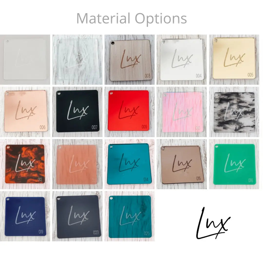 Personalised button tag – custom product labels with engraved wood buttons & acrylic gift tags