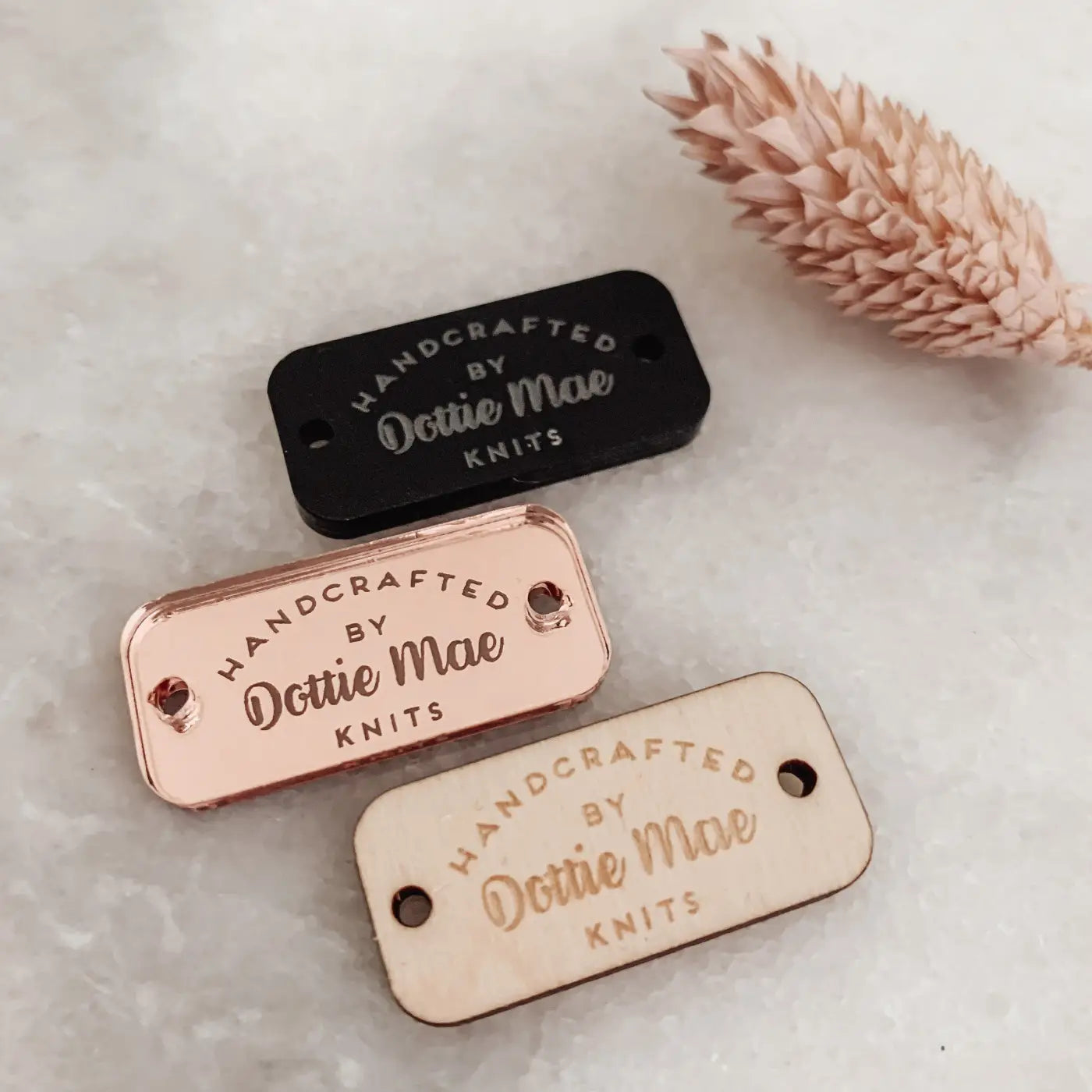 Personalised button tag – custom product labels with engraved wood buttons & acrylic gift tags