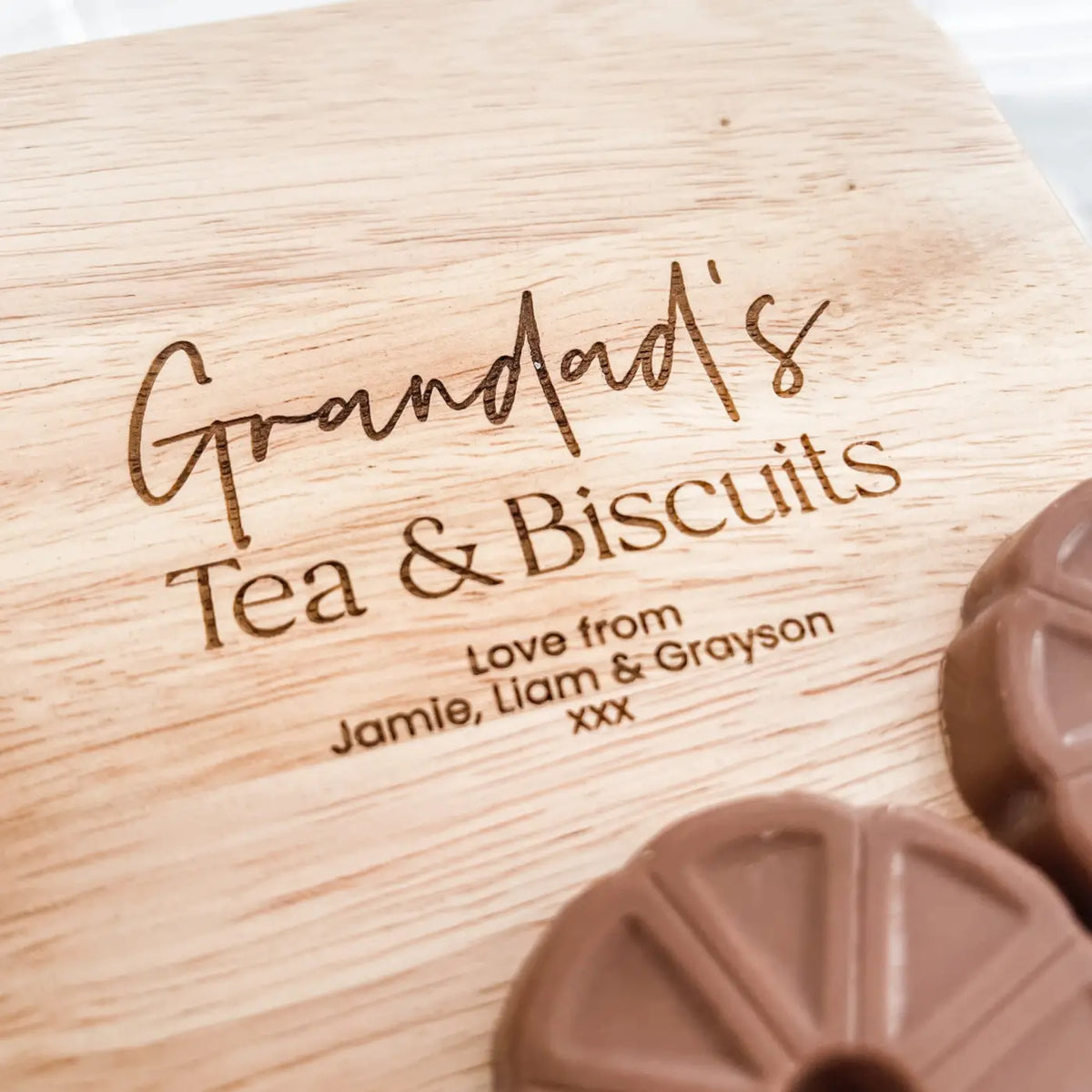 Personalised tea board – luxury biscuit & custom tray gift